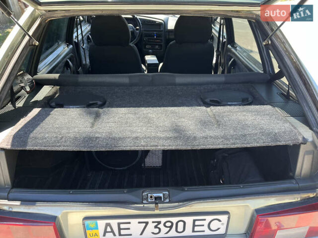Зелений ВАЗ 2114 Самара, об'ємом двигуна 1.6 л та пробігом 190 тис. км за 2399 $, фото 22 на Automoto.ua