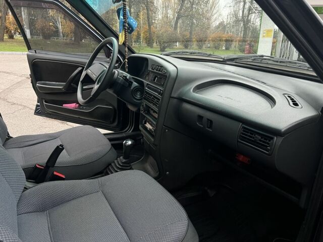 Зелений ВАЗ 2114 Самара, об'ємом двигуна 1.6 л та пробігом 115 тис. км за 2300 $, фото 7 на Automoto.ua