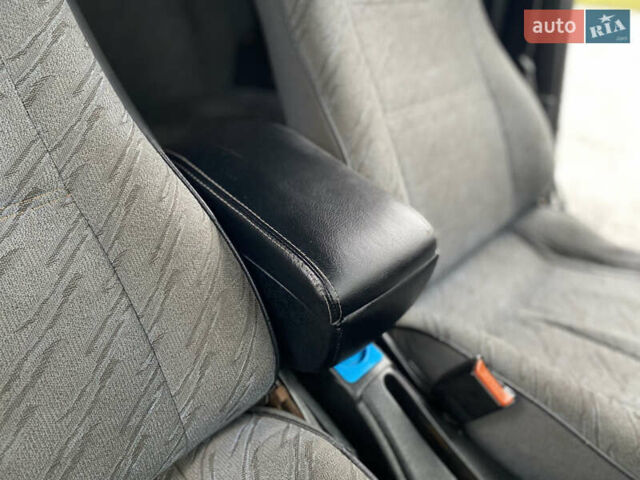 Зеленый ВАЗ 2114 Самара, объемом двигателя 1.6 л и пробегом 263 тыс. км за 1650 $, фото 31 на Automoto.ua