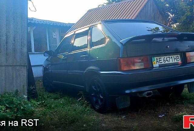 Зеленый ВАЗ 2114 Самара, объемом двигателя 1.6 л и пробегом 175 тыс. км за 1600 $, фото 2 на Automoto.ua
