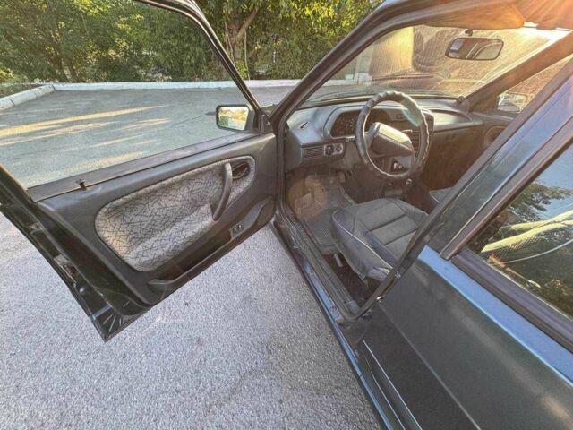 Зеленый ВАЗ 2114 Самара, объемом двигателя 1.6 л и пробегом 100 тыс. км за 1350 $, фото 2 на Automoto.ua