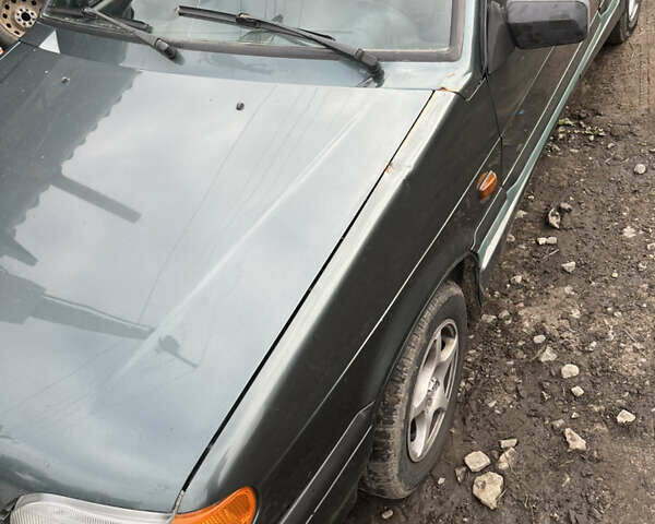 Зеленый ВАЗ 2114 Самара, объемом двигателя 1.6 л и пробегом 199 тыс. км за 1750 $, фото 3 на Automoto.ua