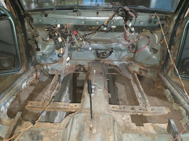 Зеленый ВАЗ 2114 Самара, объемом двигателя 1.6 л и пробегом 188 тыс. км за 1700 $, фото 17 на Automoto.ua