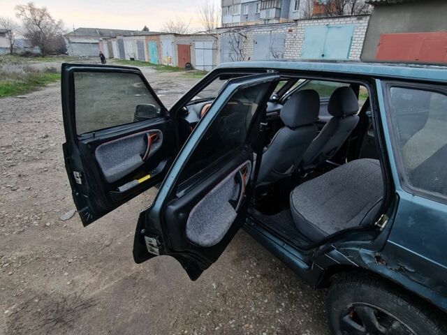 Зеленый ВАЗ 2114 Самара, объемом двигателя 1.6 л и пробегом 188 тыс. км за 1700 $, фото 7 на Automoto.ua