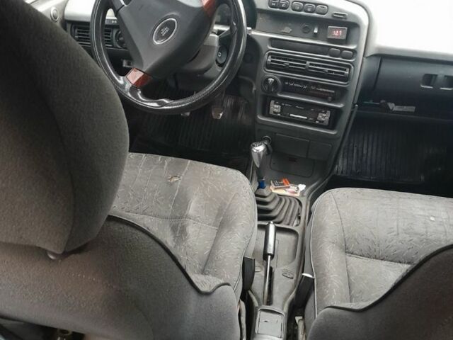 Зеленый ВАЗ 2114 Самара, объемом двигателя 1.6 л и пробегом 188 тыс. км за 1501 $, фото 6 на Automoto.ua