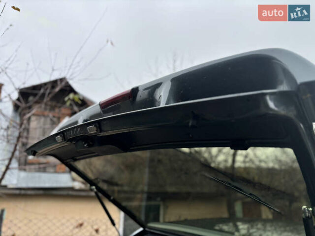 Зеленый ВАЗ 2114 Самара, объемом двигателя 1.6 л и пробегом 202 тыс. км за 2800 $, фото 16 на Automoto.ua