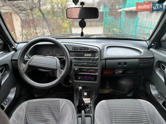 Зеленый ВАЗ 2114 Самара, объемом двигателя 1.6 л и пробегом 202 тыс. км за 2800 $, фото 19 на Automoto.ua