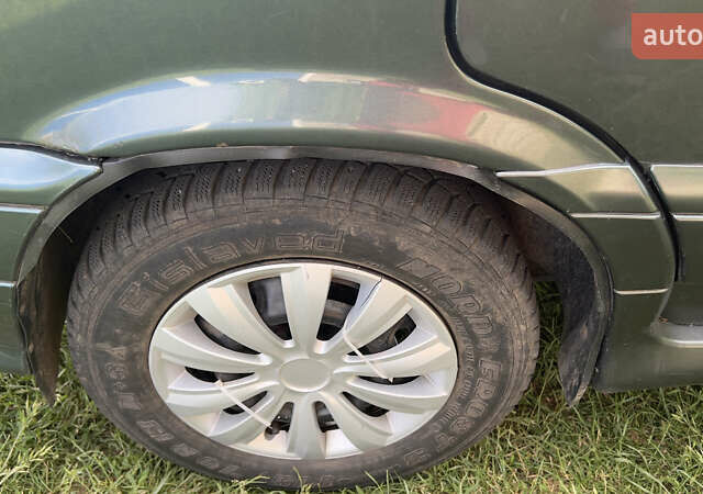 Зеленый ВАЗ 2114 Самара, объемом двигателя 1.6 л и пробегом 165 тыс. км за 2750 $, фото 11 на Automoto.ua