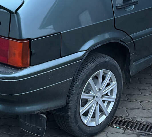 Зеленый ВАЗ 2114 Самара, объемом двигателя 1.6 л и пробегом 202 тыс. км за 2800 $, фото 21 на Automoto.ua