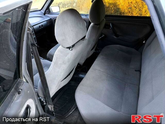 Зеленый ВАЗ 2114 Самара, объемом двигателя 1.6 л и пробегом 55 тыс. км за 2600 $, фото 2 на Automoto.ua