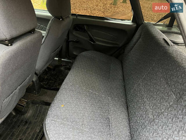 Зеленый ВАЗ 2114 Самара, объемом двигателя 1.6 л и пробегом 149 тыс. км за 1600 $, фото 10 на Automoto.ua