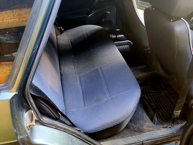 Зелений ВАЗ 2114 Самара, об'ємом двигуна 1.6 л та пробігом 275 тис. км за 1700 $, фото 6 на Automoto.ua