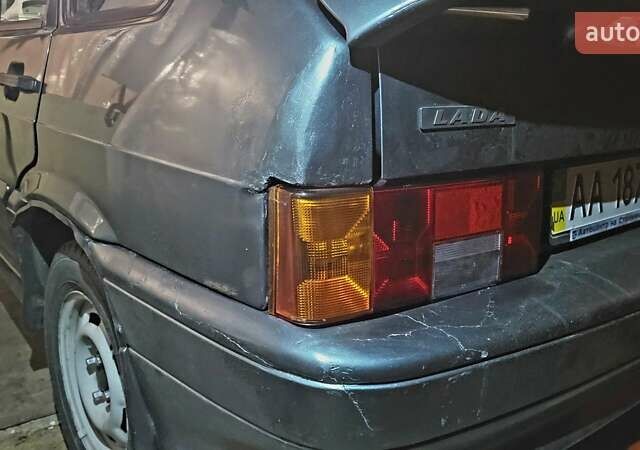 Зелений ВАЗ 2114 Самара, об'ємом двигуна 1.6 л та пробігом 75 тис. км за 2100 $, фото 9 на Automoto.ua