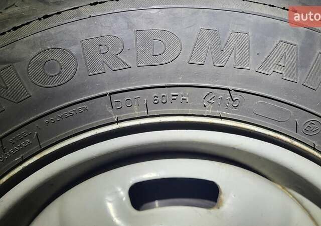 Зелений ВАЗ 2114 Самара, об'ємом двигуна 1.6 л та пробігом 75 тис. км за 2100 $, фото 21 на Automoto.ua