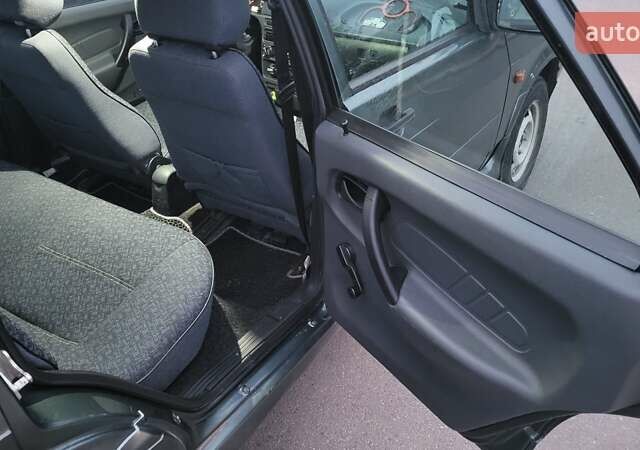 Зелений ВАЗ 2114 Самара, об'ємом двигуна 1.6 л та пробігом 75 тис. км за 2100 $, фото 15 на Automoto.ua