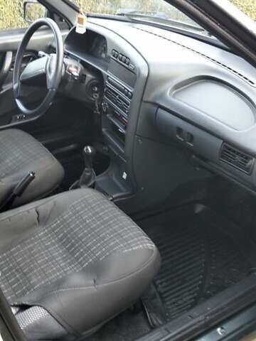 Зеленый ВАЗ 2114 Самара, объемом двигателя 1.6 л и пробегом 182 тыс. км за 2500 $, фото 6 на Automoto.ua