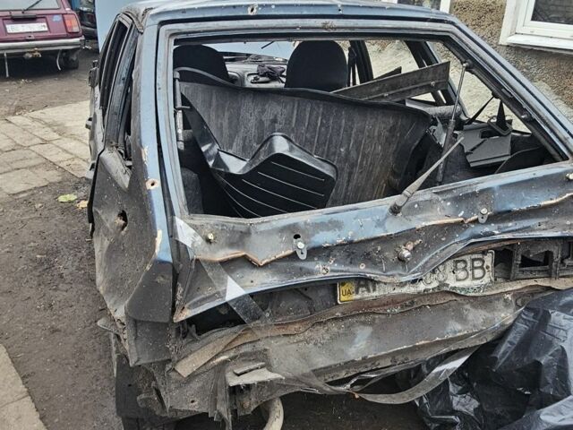 Зелений ВАЗ 2114 Самара, об'ємом двигуна 1.6 л та пробігом 100 тис. км за 474 $, фото 1 на Automoto.ua