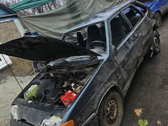 Зелений ВАЗ 2114 Самара, об'ємом двигуна 1.6 л та пробігом 100 тис. км за 474 $, фото 3 на Automoto.ua