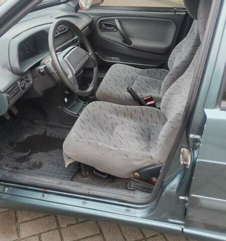 Зелений ВАЗ 2114 Самара, об'ємом двигуна 1.6 л та пробігом 165 тис. км за 1599 $, фото 14 на Automoto.ua