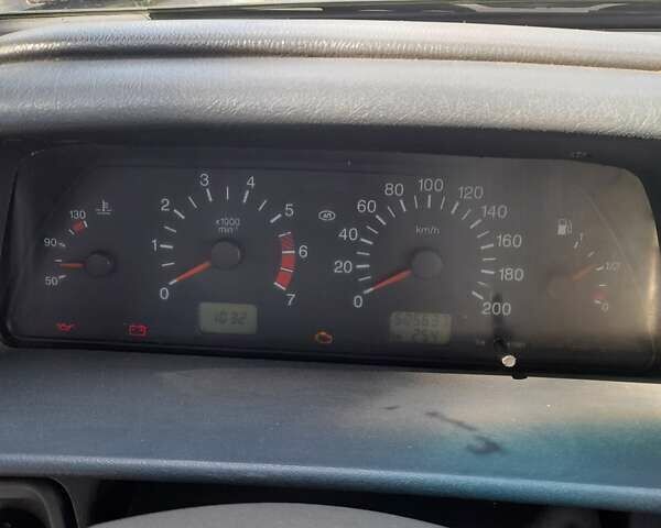 Зеленый ВАЗ 2114 Самара, объемом двигателя 1.6 л и пробегом 505 тыс. км за 1200 $, фото 7 на Automoto.ua