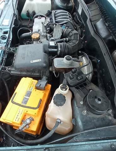 Зеленый ВАЗ 2114 Самара, объемом двигателя 1.6 л и пробегом 145 тыс. км за 2600 $, фото 14 на Automoto.ua