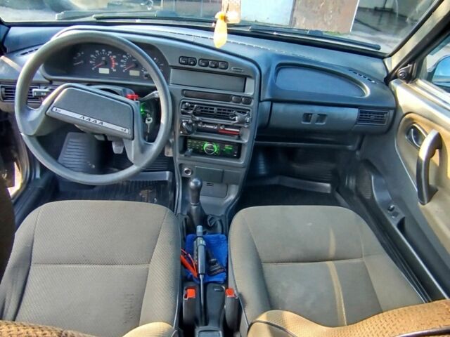 Зеленый ВАЗ 2114 Самара, объемом двигателя 1.6 л и пробегом 230 тыс. км за 2600 $, фото 4 на Automoto.ua