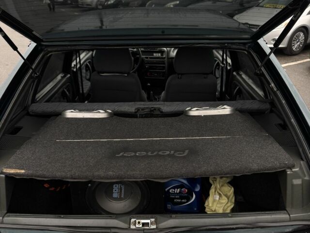 Зеленый ВАЗ 2114 Самара, объемом двигателя 1.6 л и пробегом 208 тыс. км за 1700 $, фото 5 на Automoto.ua