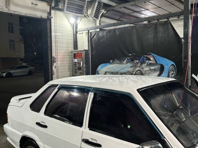 Белый ВАЗ 2115 Самара, объемом двигателя 1.5 л и пробегом 300 тыс. км за 1099 $, фото 1 на Automoto.ua