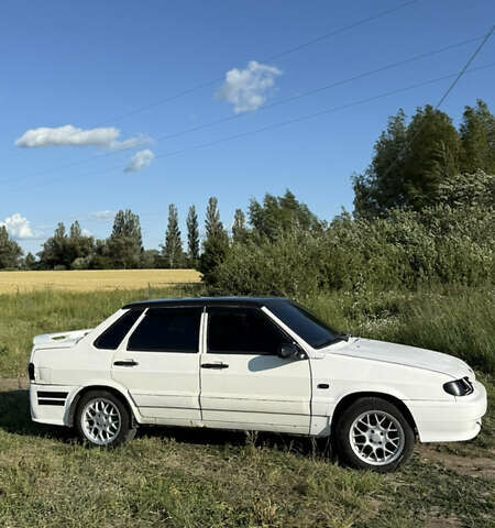 Белый ВАЗ 2115 Самара, объемом двигателя 1.5 л и пробегом 336 тыс. км за 1700 $, фото 1 на Automoto.ua