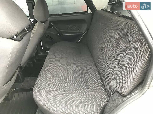 Белый ВАЗ 2115 Самара, объемом двигателя 1.6 л и пробегом 295 тыс. км за 1900 $, фото 8 на Automoto.ua