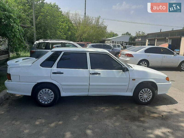 Белый ВАЗ 2115 Самара, объемом двигателя 1.6 л и пробегом 295 тыс. км за 1900 $, фото 2 на Automoto.ua