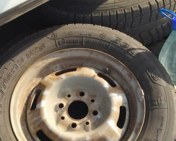 Белый ВАЗ 2115 Самара, объемом двигателя 1.6 л и пробегом 250 тыс. км за 1650 $, фото 7 на Automoto.ua