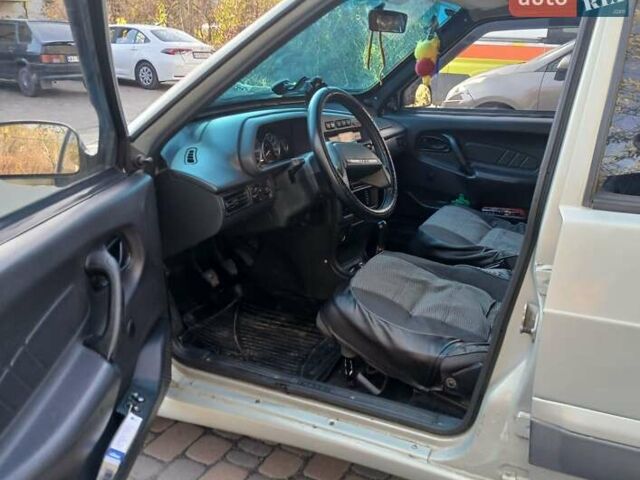 ВАЗ 2115 Самара 2002 в Обухове на Automoto.ua Бежевый ВАЗ 2115 Самара, объемом двигателя 1.5 л и пробегом 208 тыс. км за 1650 $, фото 7 на Automoto.ua