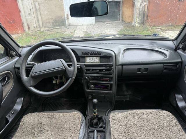 Бежевый ВАЗ 2115 Самара, объемом двигателя 1.5 л и пробегом 252 тыс. км за 1700 $, фото 4 на Automoto.ua