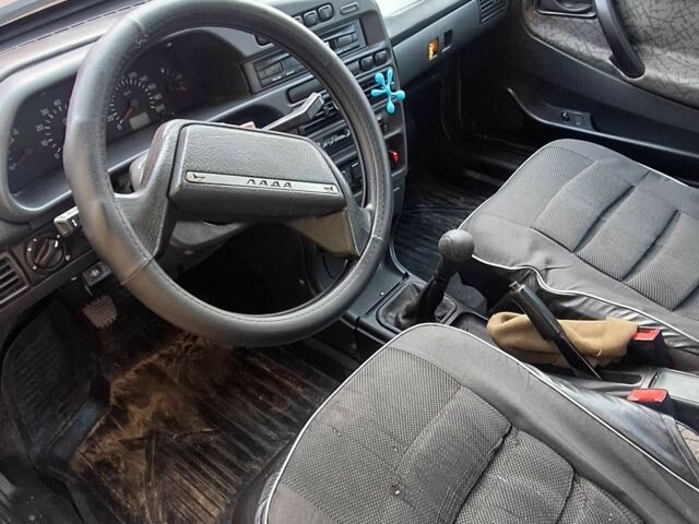 Бежевый ВАЗ 2115 Самара, объемом двигателя 1.5 л и пробегом 240 тыс. км за 1500 $, фото 4 на Automoto.ua