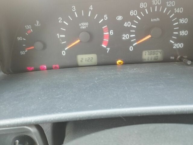 Бежевый ВАЗ 2115 Самара, объемом двигателя 1.5 л и пробегом 178 тыс. км за 1200 $, фото 6 на Automoto.ua