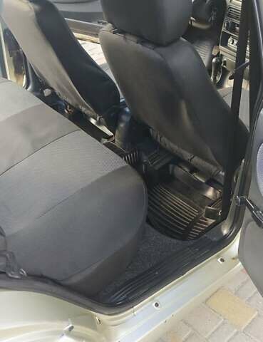 Бежевий ВАЗ 2115 Самара, об'ємом двигуна 1.6 л та пробігом 203 тис. км за 1450 $, фото 6 на Automoto.ua