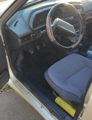 Бежевий ВАЗ 2115 Самара, об'ємом двигуна 1.6 л та пробігом 190 тис. км за 2200 $, фото 6 на Automoto.ua