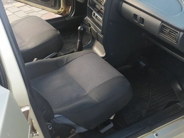 Бежевий ВАЗ 2115 Самара, об'ємом двигуна 1.6 л та пробігом 203 тис. км за 1450 $, фото 5 на Automoto.ua