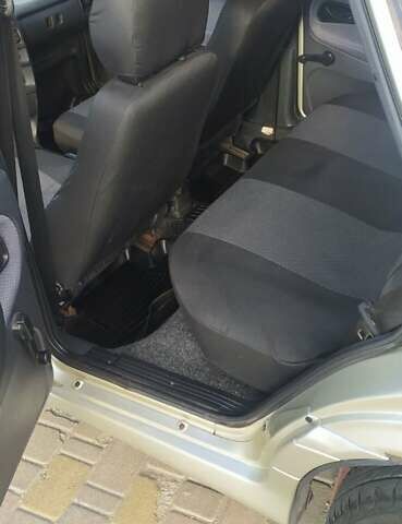 Бежевий ВАЗ 2115 Самара, об'ємом двигуна 1.6 л та пробігом 203 тис. км за 1450 $, фото 4 на Automoto.ua