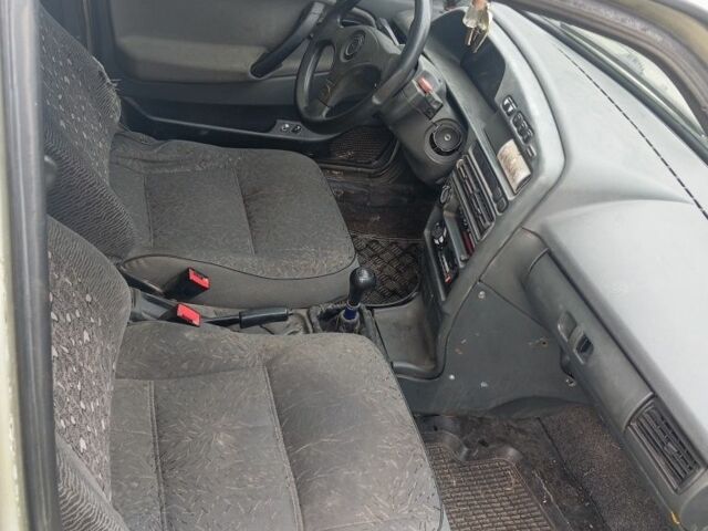 Бежевый ВАЗ 2115 Самара, объемом двигателя 1.6 л и пробегом 567 тыс. км за 600 $, фото 1 на Automoto.ua