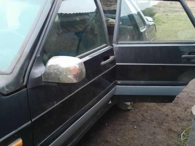 Черный ВАЗ 2115 Самара, объемом двигателя 1.5 л и пробегом 200 тыс. км за 714 $, фото 2 на Automoto.ua