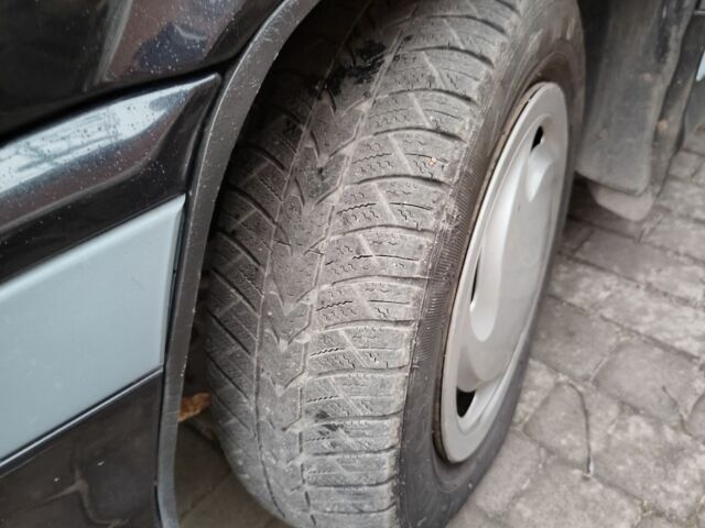 Черный ВАЗ 2115 Самара, объемом двигателя 1.6 л и пробегом 140 тыс. км за 2600 $, фото 7 на Automoto.ua