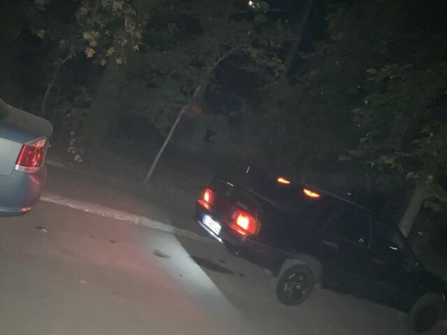 Чорний ВАЗ 2115 Самара, об'ємом двигуна 1.5 л та пробігом 1000 тис. км за 1666 $, фото 3 на Automoto.ua