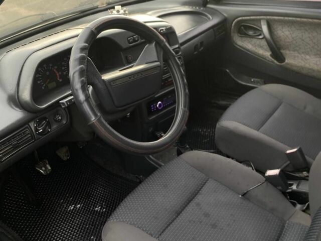 Черный ВАЗ 2115 Самара, объемом двигателя 1.6 л и пробегом 261 тыс. км за 1800 $, фото 5 на Automoto.ua