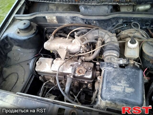 Черный ВАЗ 2115 Самара, объемом двигателя 1.5 л и пробегом 100 тыс. км за 650 $, фото 5 на Automoto.ua