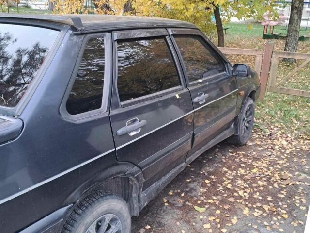 Черный ВАЗ 2115 Самара, объемом двигателя 1.5 л и пробегом 260 тыс. км за 1300 $, фото 1 на Automoto.ua