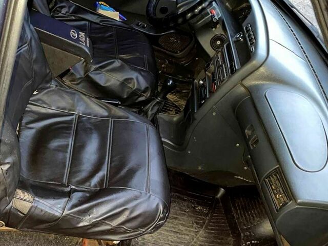Черный ВАЗ 2115 Самара, объемом двигателя 15 л и пробегом 354 тыс. км за 1600 $, фото 9 на Automoto.ua