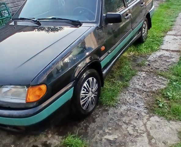 Черный ВАЗ 2115 Самара, объемом двигателя 0 л и пробегом 158 тыс. км за 2000 $, фото 3 на Automoto.ua