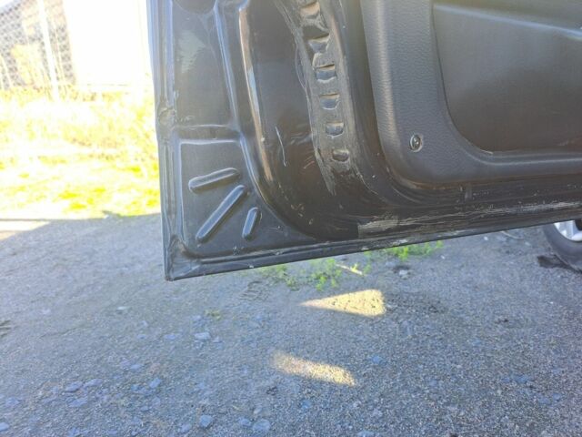 Черный ВАЗ 2115 Самара, объемом двигателя 1.5 л и пробегом 250 тыс. км за 2400 $, фото 17 на Automoto.ua